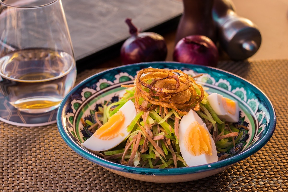 Салат «Ташкент» — классические рецепты с говядиной, редькой, луком