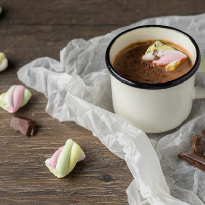 Yalangoch solistlar issiq shokolad