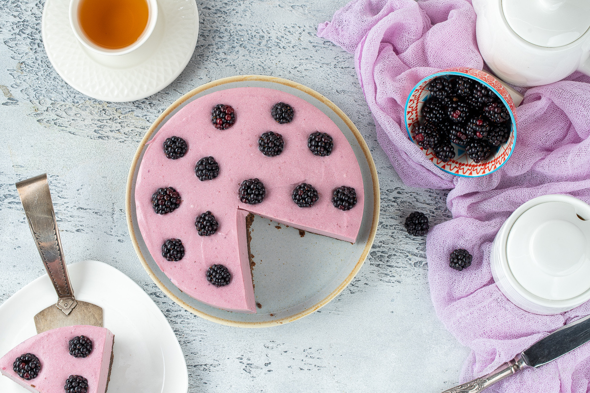 Творожный торт без выпечки: простой рецепт десерта