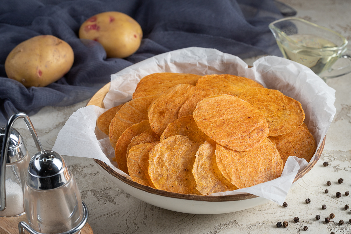 Картофельные чипсы в духовке | Вкусно и легко | Дзен