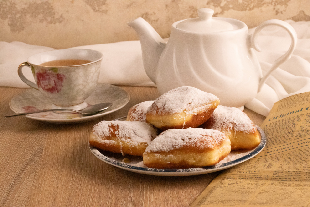 Видеорецепт: пончики бенье